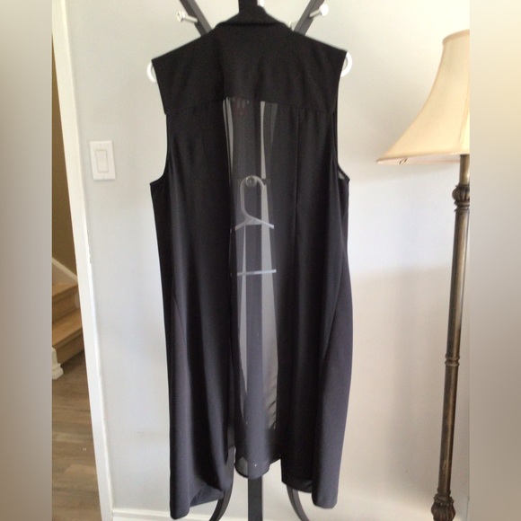 Long. Black Vest - Picture 2 of 2